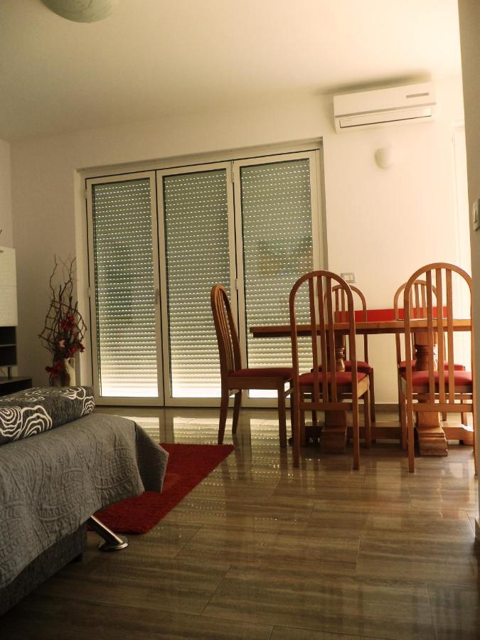 Apartment Ivy2 Ловран Екстериор снимка